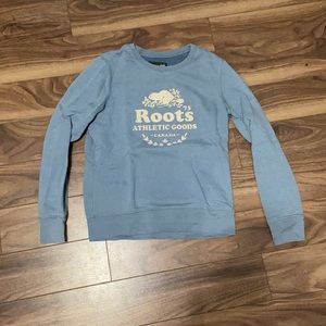 roots crewneck